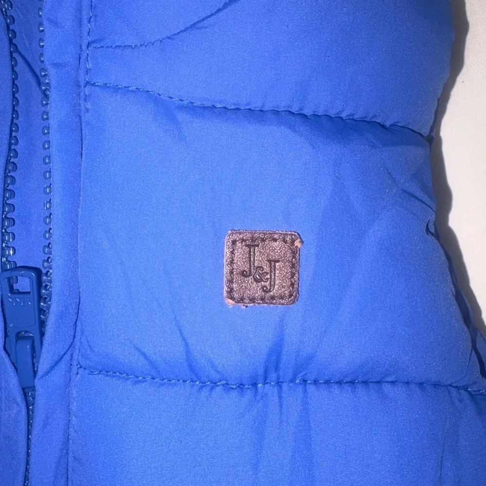 Janie and Jack Baby Puffer Full-Zip Vest. Blue. Size 12-18 months.